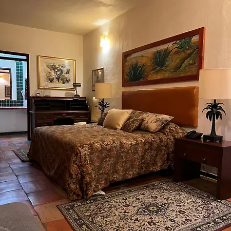 Casa Tlaquepaque Hotel